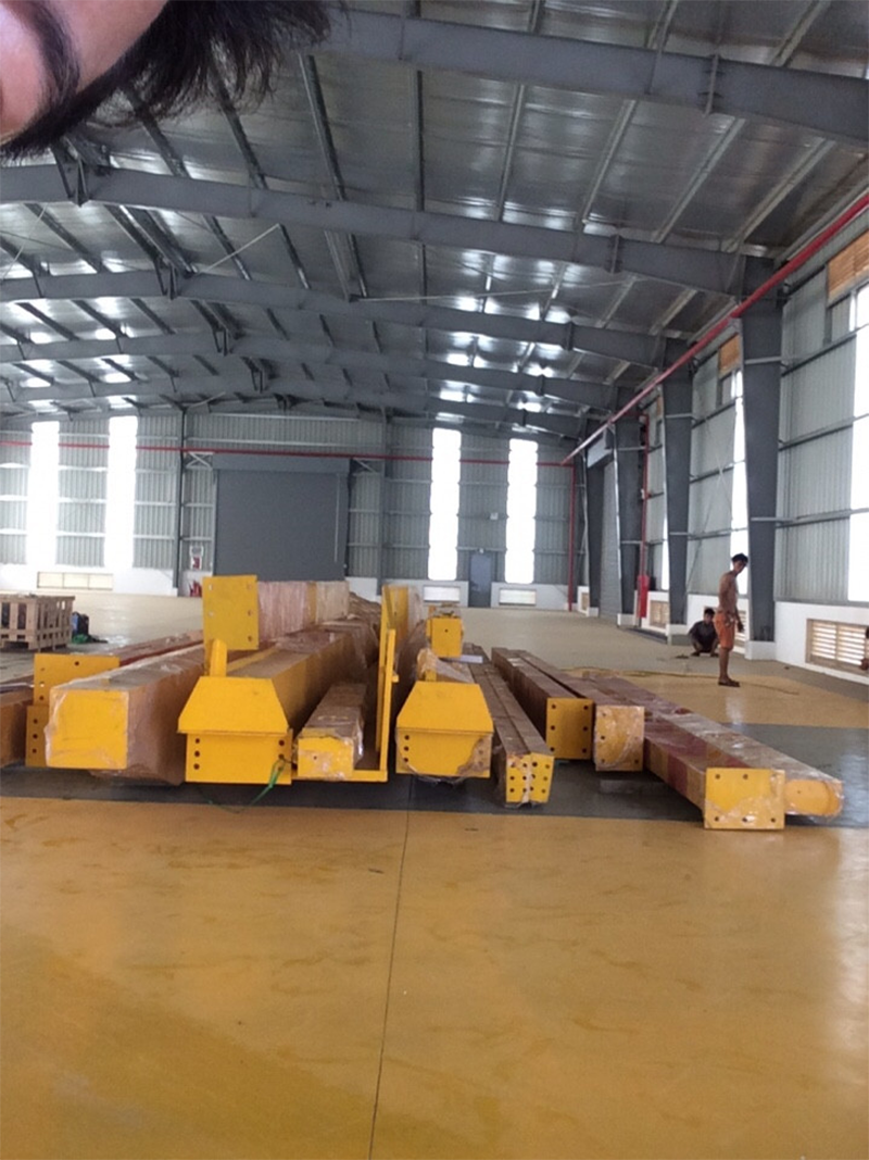 Công ty làm cầu trục, thang máy