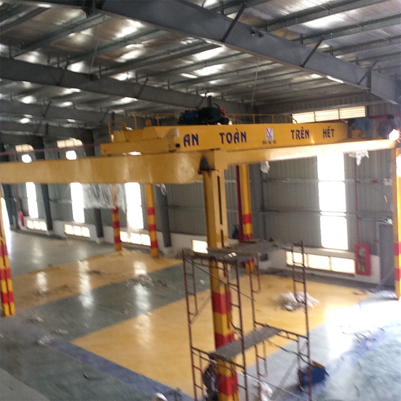 Công ty làm cầu trục, thang máy