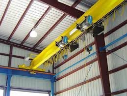 Cầu trục nên sơn màu gì